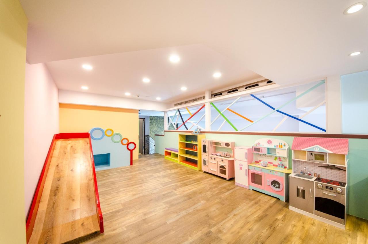 安尼赫時尚旅店 Anich Fashion Inn I 墾丁大街 I 親子遊戲區 I 停車位 Exterior foto